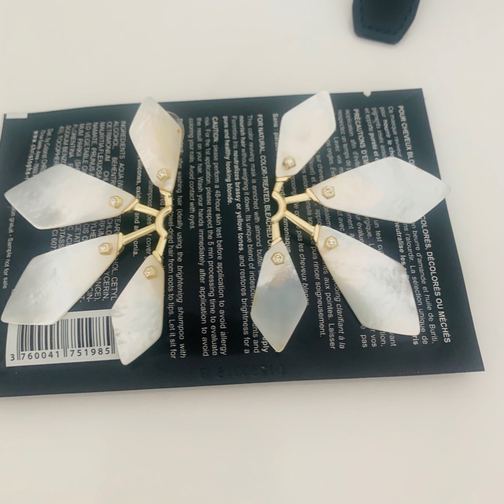 Kendra Scott earrings